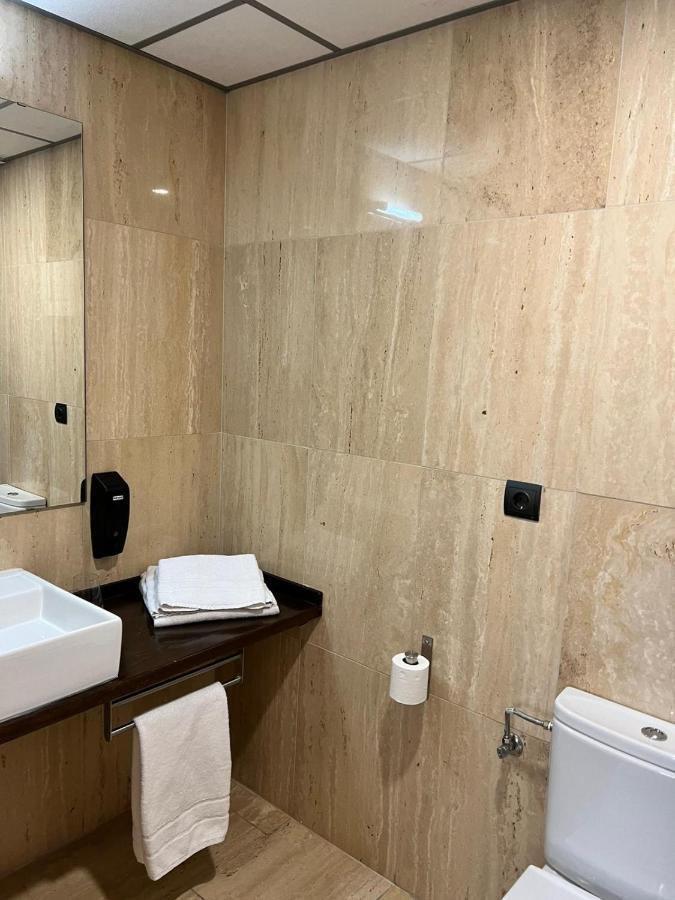 Vtz Hotel San Valero Saragossa Zewnętrze zdjęcie